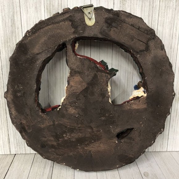 Santa Round Resin Welcome Wreath With Bell Candy Cane & Train & Presents / Gifts - Picture 9 of 9